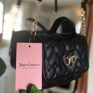 EASTSIDE WESTSIDE CAMERA CROSSBODY, JUICY COUTURE los angeles california